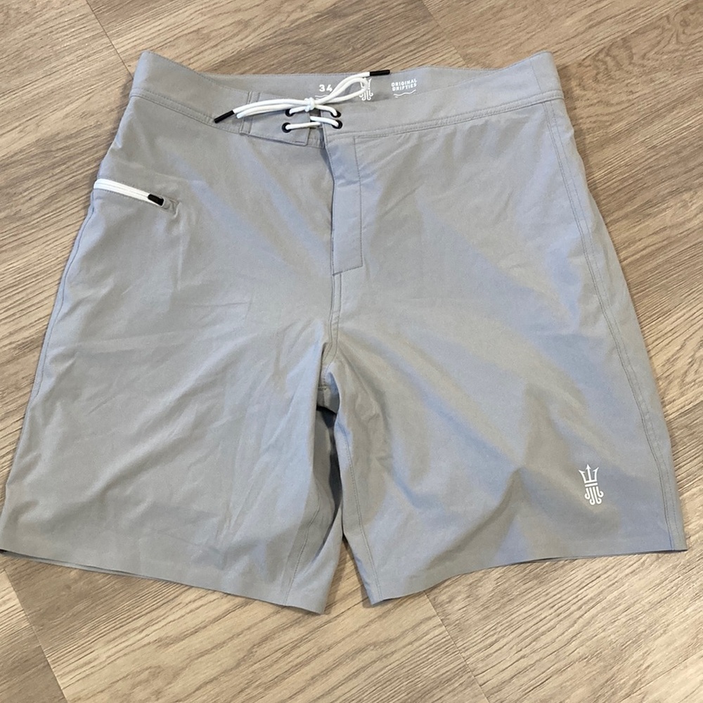 Driftline Quick-Dry Gray Board Shorts with wetsuit lining